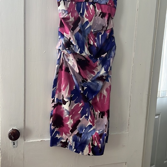 Suzi Chin for Maggy Boutique Midi Length Watercolor Floral Wiggle Dress Size 4 - Picture 4 of 6